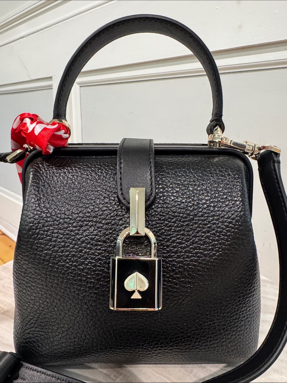 Kate Spade New York Bag Small Remedy Black Leather Top-Handle Crossbody Bag EUC - Picture 5 of 17